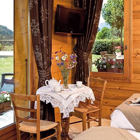 La Passerelle Chambre Au Calme Proche La Clusaz Et Grand Bornand Saint-Jean-de-Sixt Exteriör bild